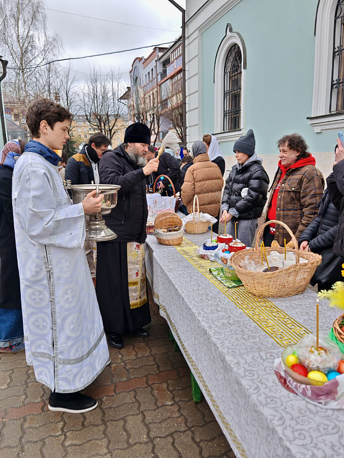 Освящение куличей — фото 5