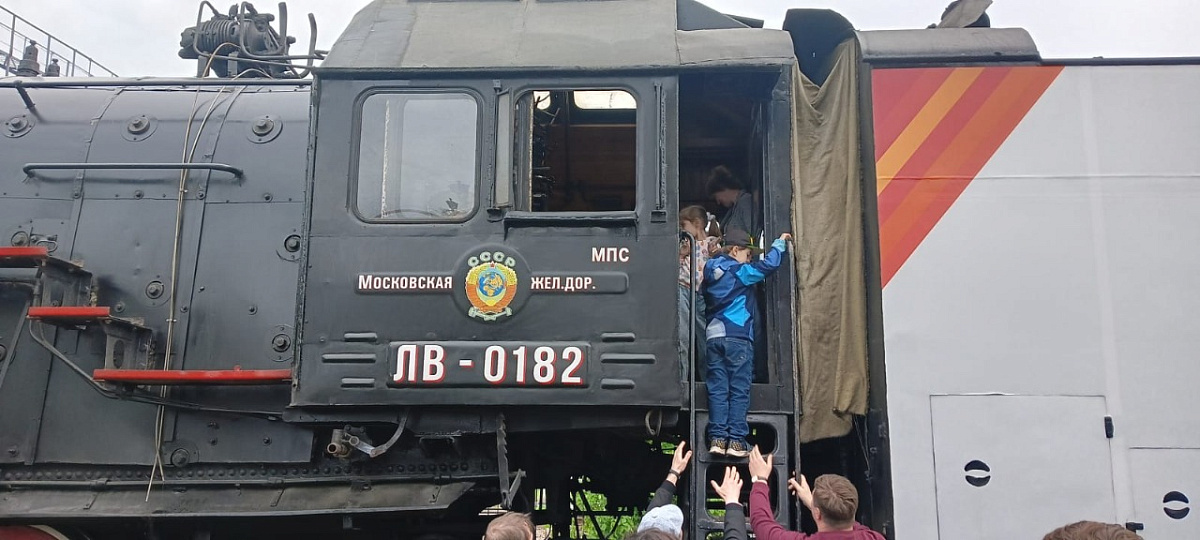 Экскурсия по действующему паровозному депо "Подмосковная" — фото 4